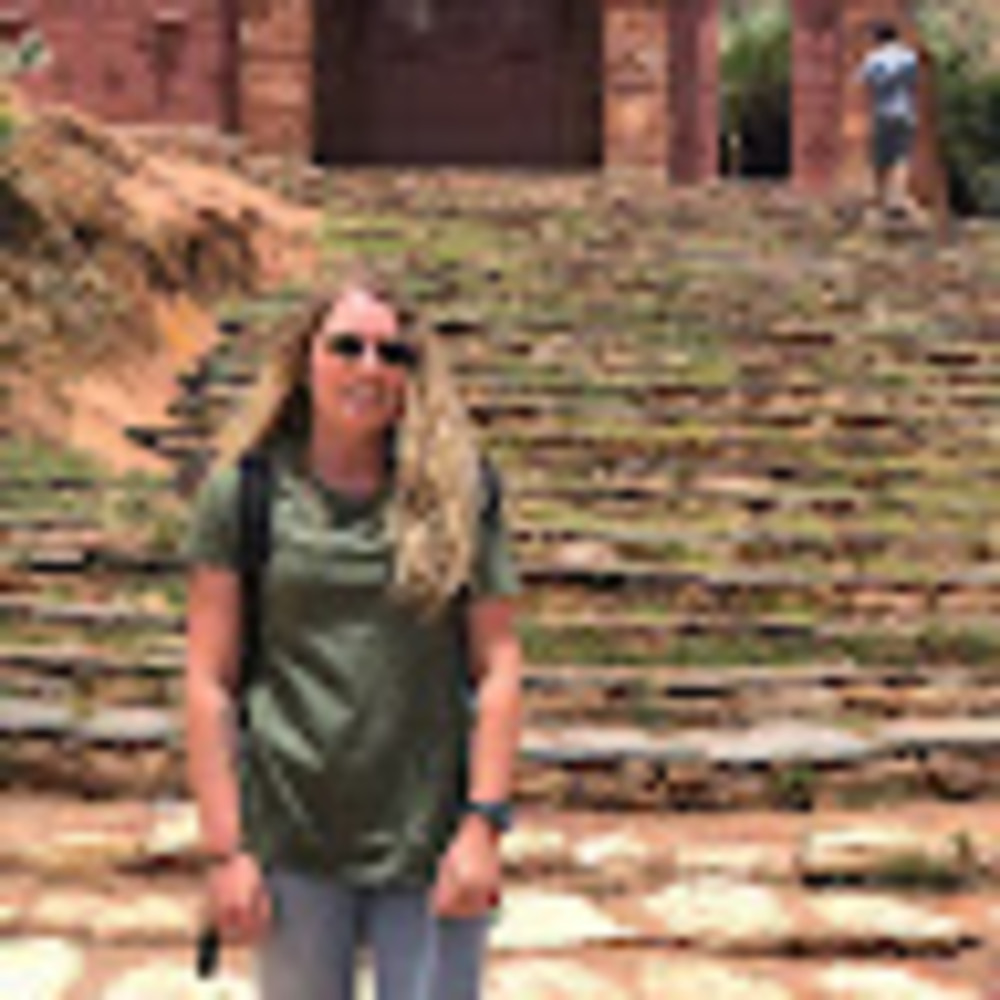 Meet your Posher, Brittney